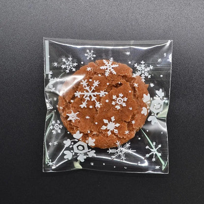 50Pcs Snowflake Christmas Plastic Candy Cookie Biscuits Snack Packaging Bag Adhesive Gift Bags for Home Wedding Birthday Party