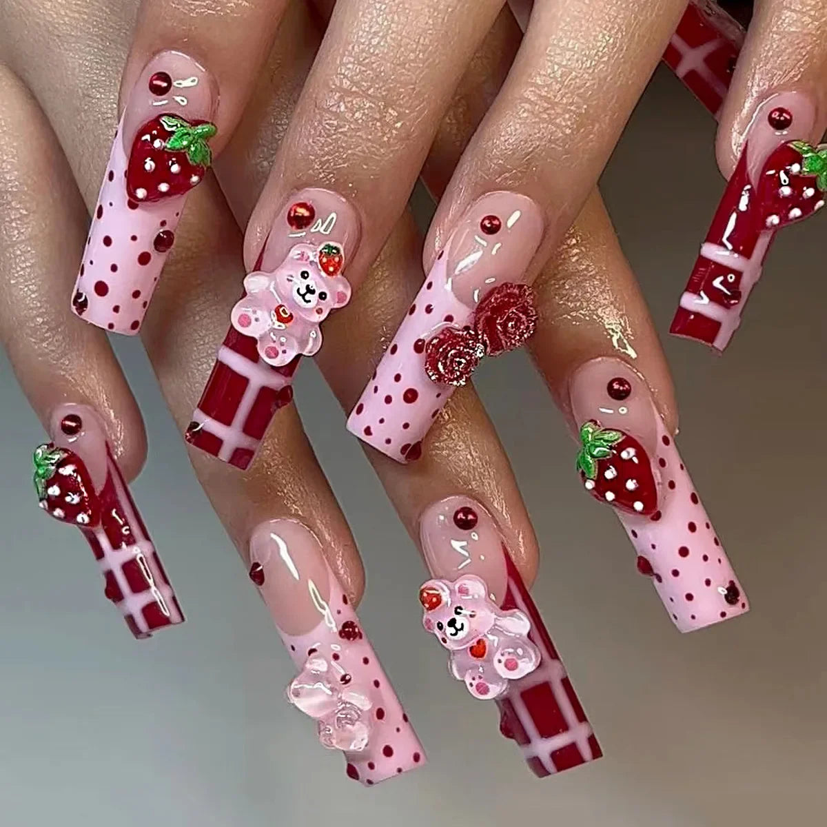 24PCS Sweet Long Strawberry Cute Bear False Nails Designs Fake Nails For Women Girls On Nail Art Embellishment Wearable Nails