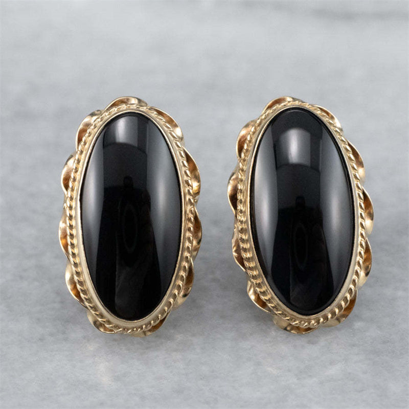 Elegant Oval Inlaid with Black Stones Stud Earrings for Women Fashion Gold Color Metal Carving Patterned Earrings