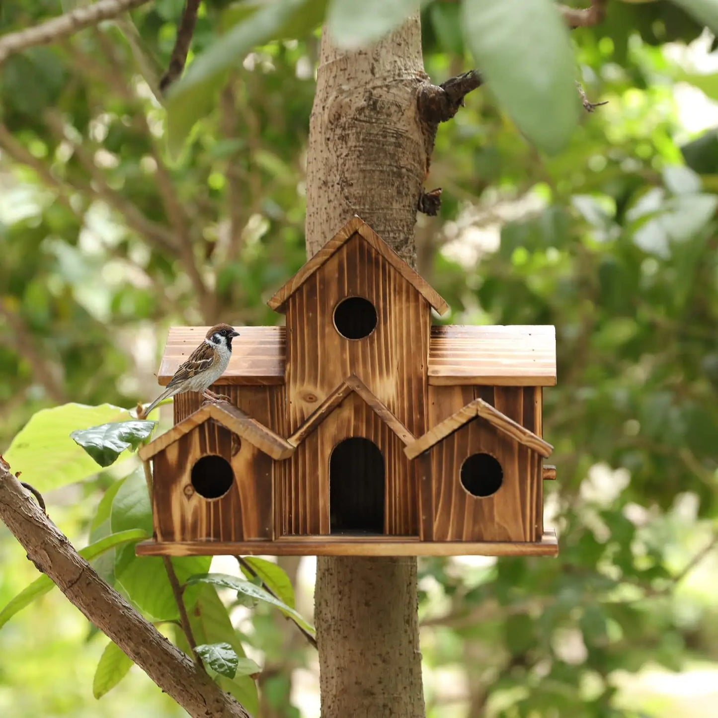 Wooden Bird Nest, Creative Pastoral Outdoor Parrot Bird Nest, Villa Style Bird Feeder Wooden Nests Box Garden Patio Decorative