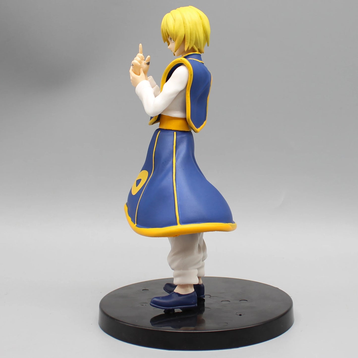 KURAPIKA Action Figure HUNTERxHUNTER 18cm Figurine Collectible Model Doll KILLUA GON FREECSS Desk Decoration Kids Birthday Gifts