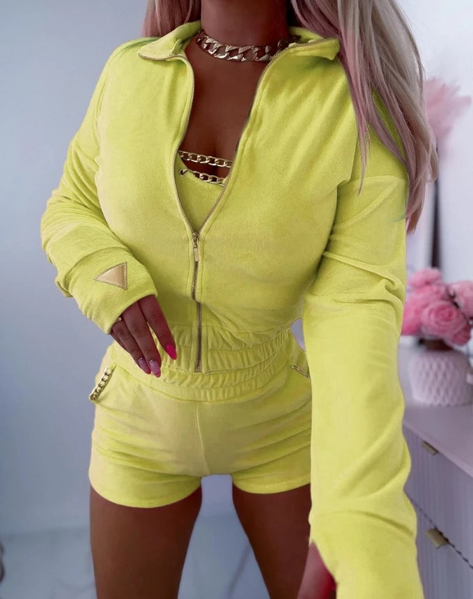 Women's Sports Style Suits 2024 Spring Summer Latest Casual Chain Decor Crop Top & Pocket Shorts Set with Zipper Design Coat