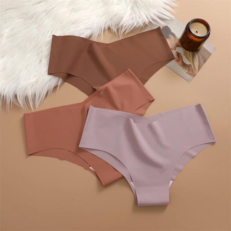 FINETOO 3PCS Ultra-thin Women's Seamless Underwear Panties Sexy V-Shaped Waist Briefs 10 Soild Colours Cozy Stretch Underpants