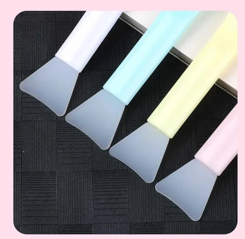 Double Head Soft Head Makeup Brush Silicone Facial Mask Brush Mud Film Beauty Makeup DIY Apply Facial Mask Brush Makeup Tools