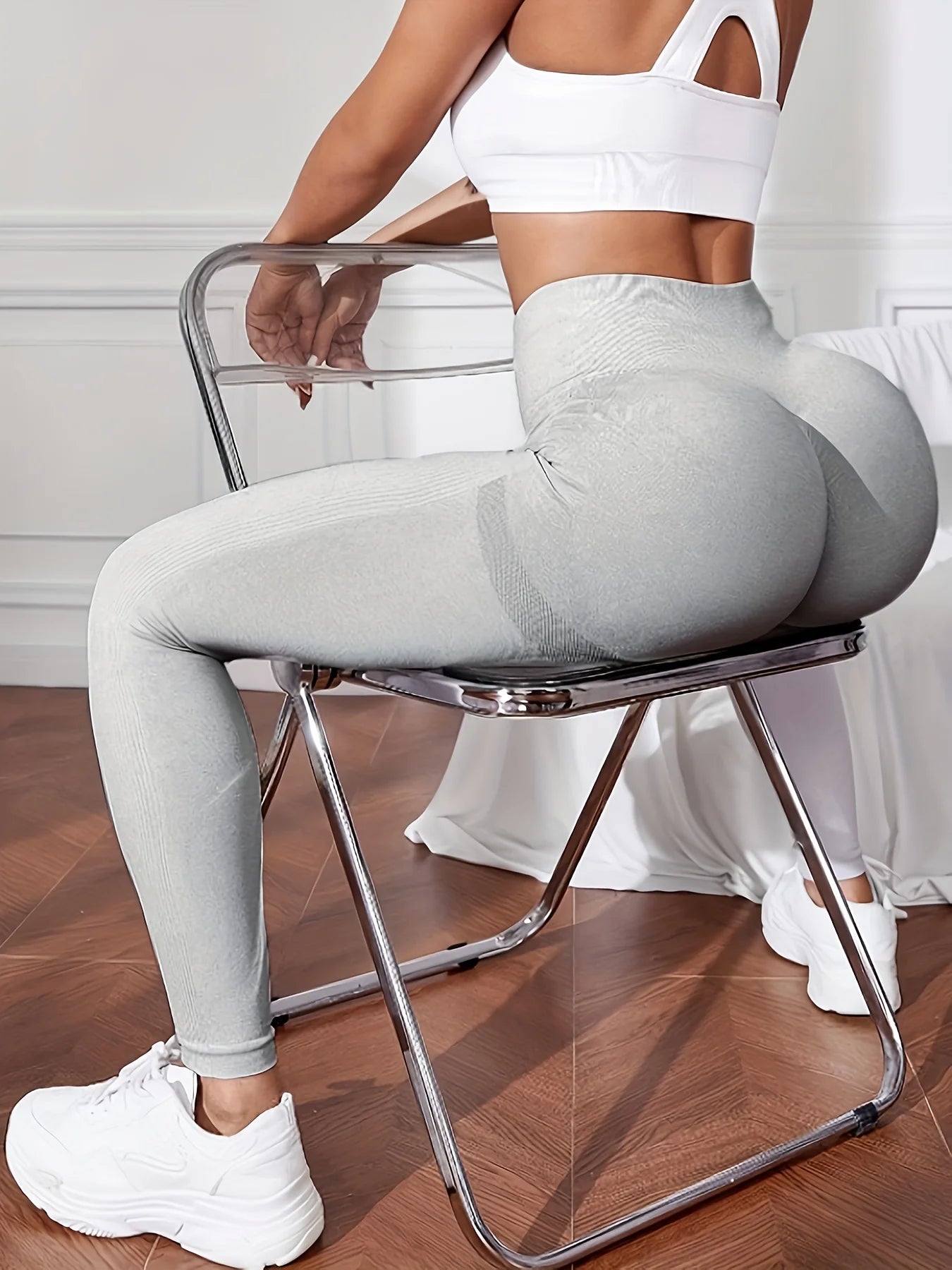 Women's Seamless Yoga Pants Hip-lifting Breathable Yoga Clothes Tight High Waist Sports Fitness Leggings Training Pants