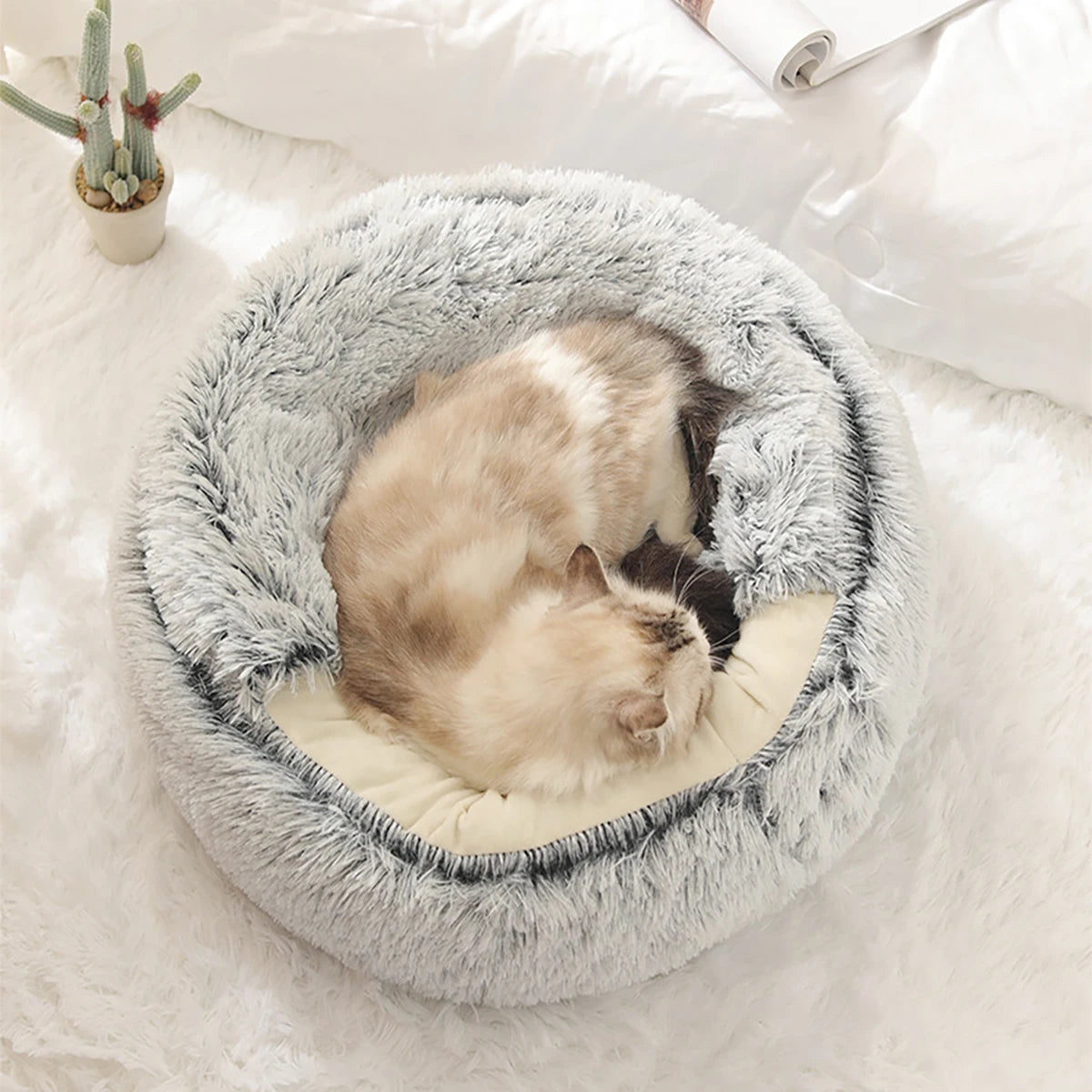 Cat Bed Round Plush Fluffy Hooded Cat Bed Cave, Cozy for Indoor Cats or Small Dog beds, Doughnut Calm Anti-nxiety Dog Bed