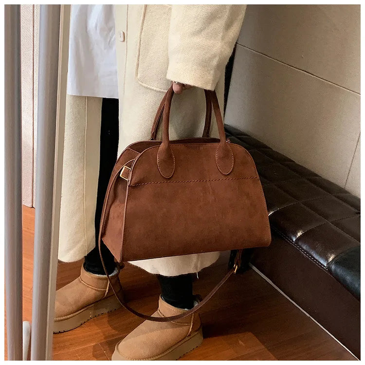 Ladies' Top-handle Bag High-end Feel Niche Design Large Capacity Vintage Commute Handbag For Autumn/winter Season