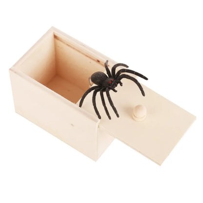 Trick Spider Funny Scare Box Wooden Hidden Box Quality Prank Wooden Scare Box Fun Game Prank Trick Friend Office Toys