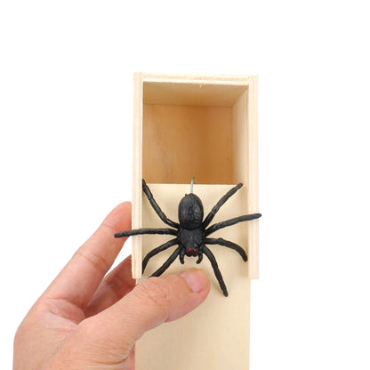 Trick Spider Funny Scare Box Wooden Hidden Box Quality Prank Wooden Scare Box Fun Game Prank Trick Friend Office Toys