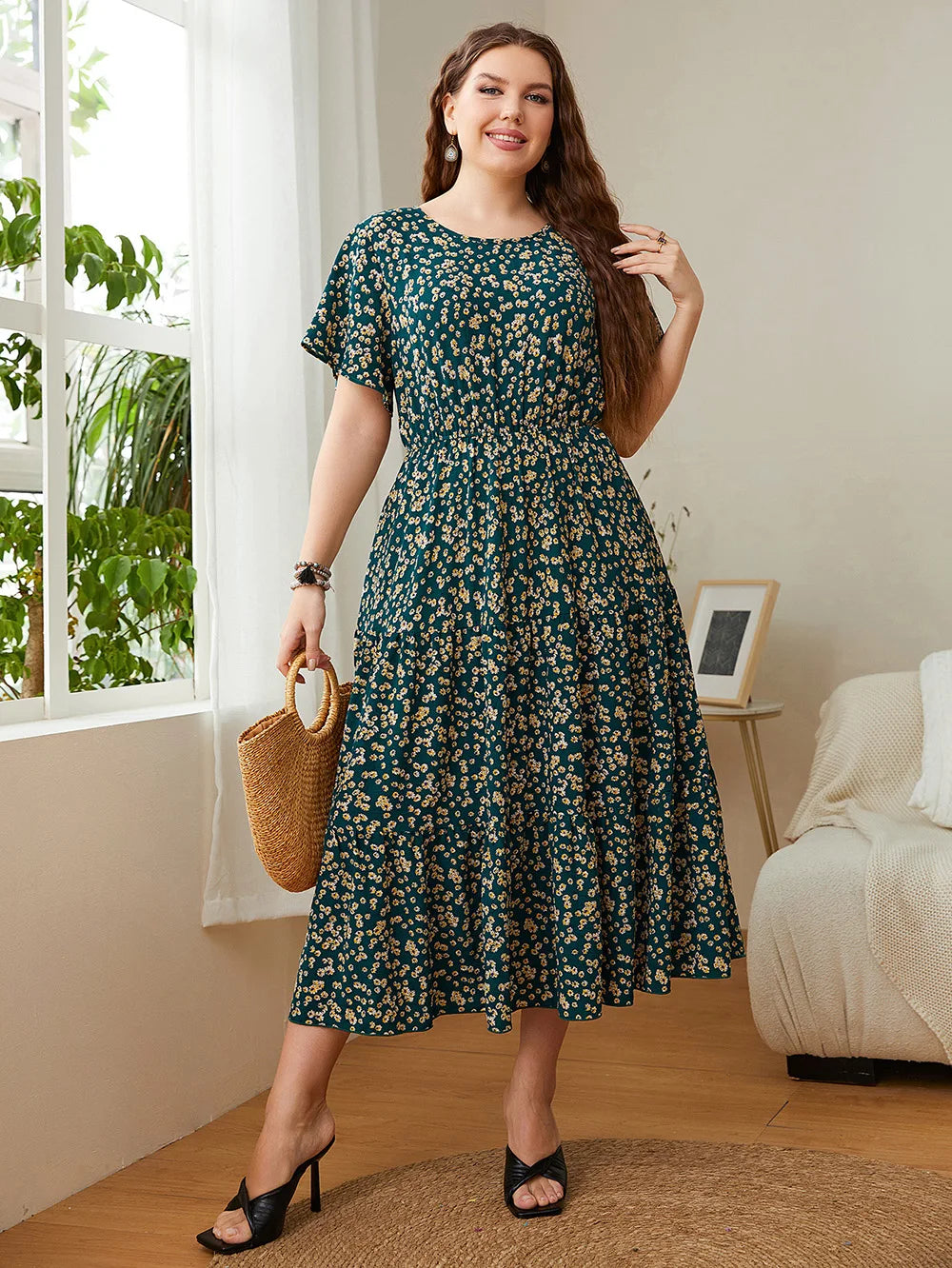 GIBSIE Plus Size Ditsy Floral O-Neck Ruffle Hem Dress Women Holiday Boho Summer Short Sleeve Elastic A-line Casual Long Dresses