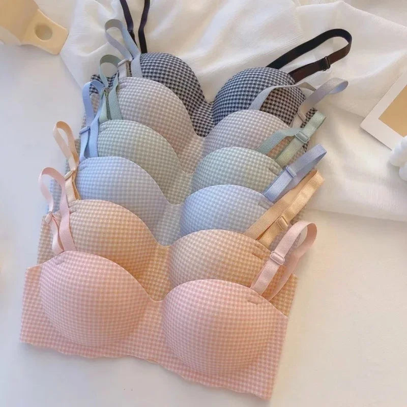 French Bras for Women Simple Seamless Ice Silk Bra One Piece Thick Push Cup Girls Gathering No Steel Rings Women's Underwear